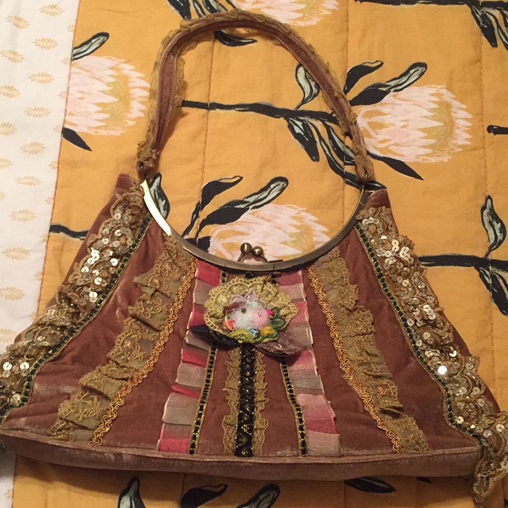 Velvet Purse - Picture 8 of 8